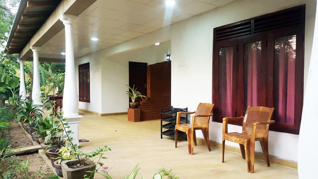 Kassapa Home Stay Sigiriya Exterior foto